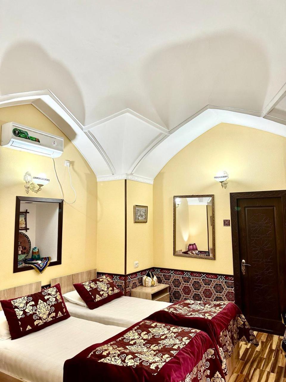 Karavansaray Khurjin Old Bukhara Eksteriør billede